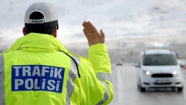Trafik denetimlerinde 498 bin 104 işlem uygulandı
